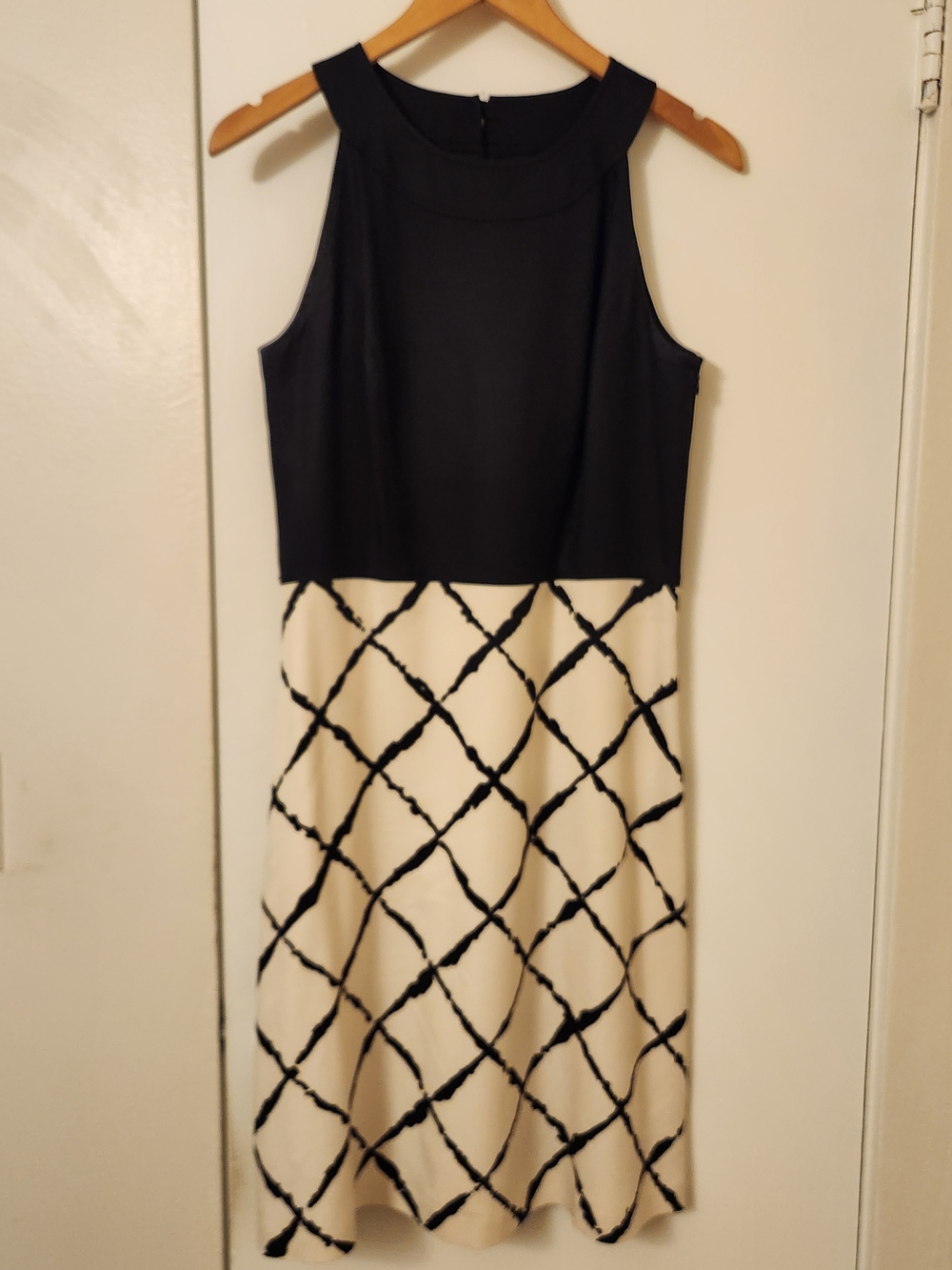Ann Taylor Black & Cream Sleeveless Midi Dress